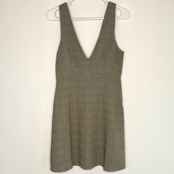 Everly Dresses & Skirts - Everly Glen Check Brown/ Tan Plaid Dress Sleeveles